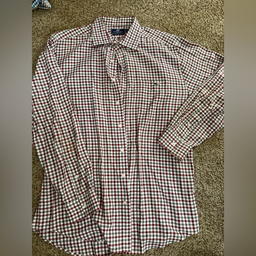 Men’s Vineyard Vines button up